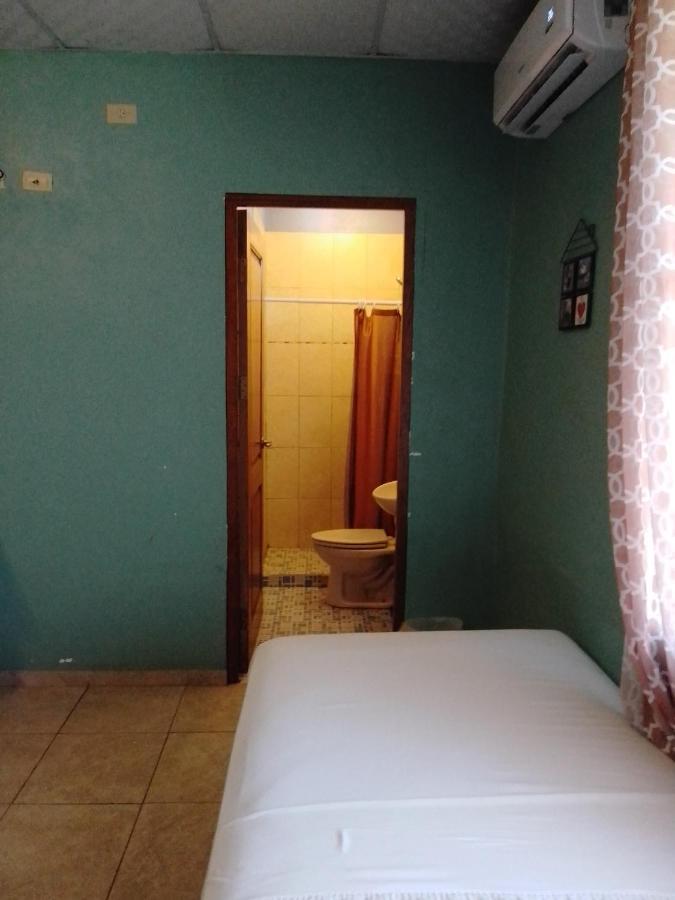 Hostel Guayacan Puerto Armuelles Kültér fotó